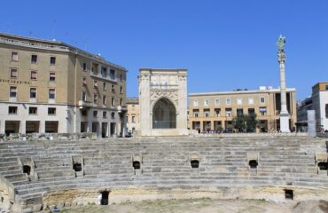 The Roman amphitheatre in Piazza Sant'Oronzo (Photo credit: Patrick Nouhailler)