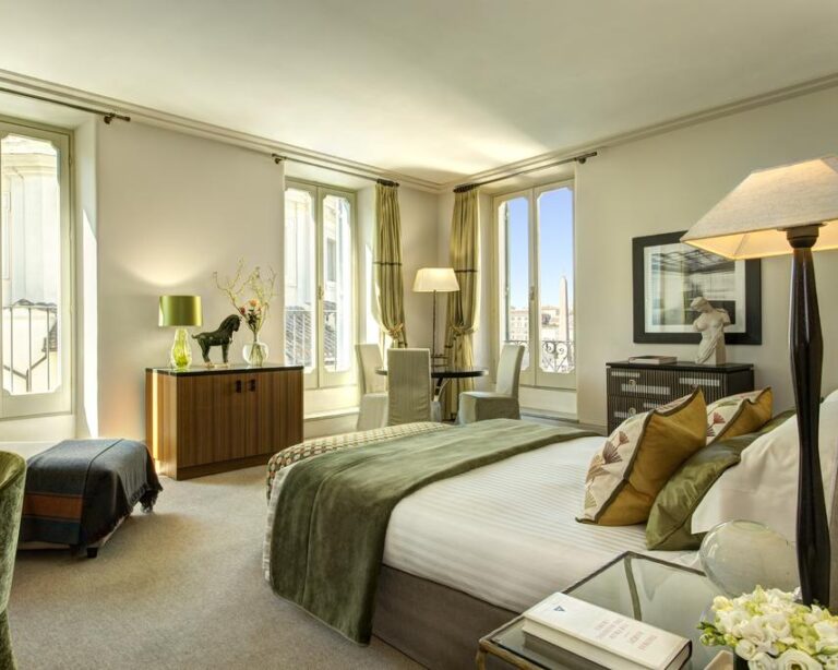 Hotel De Russie