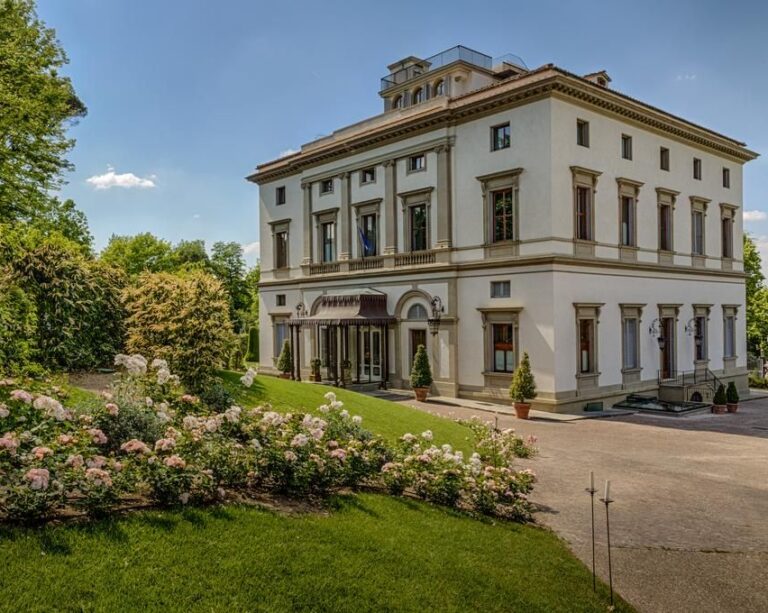 Villa Cora